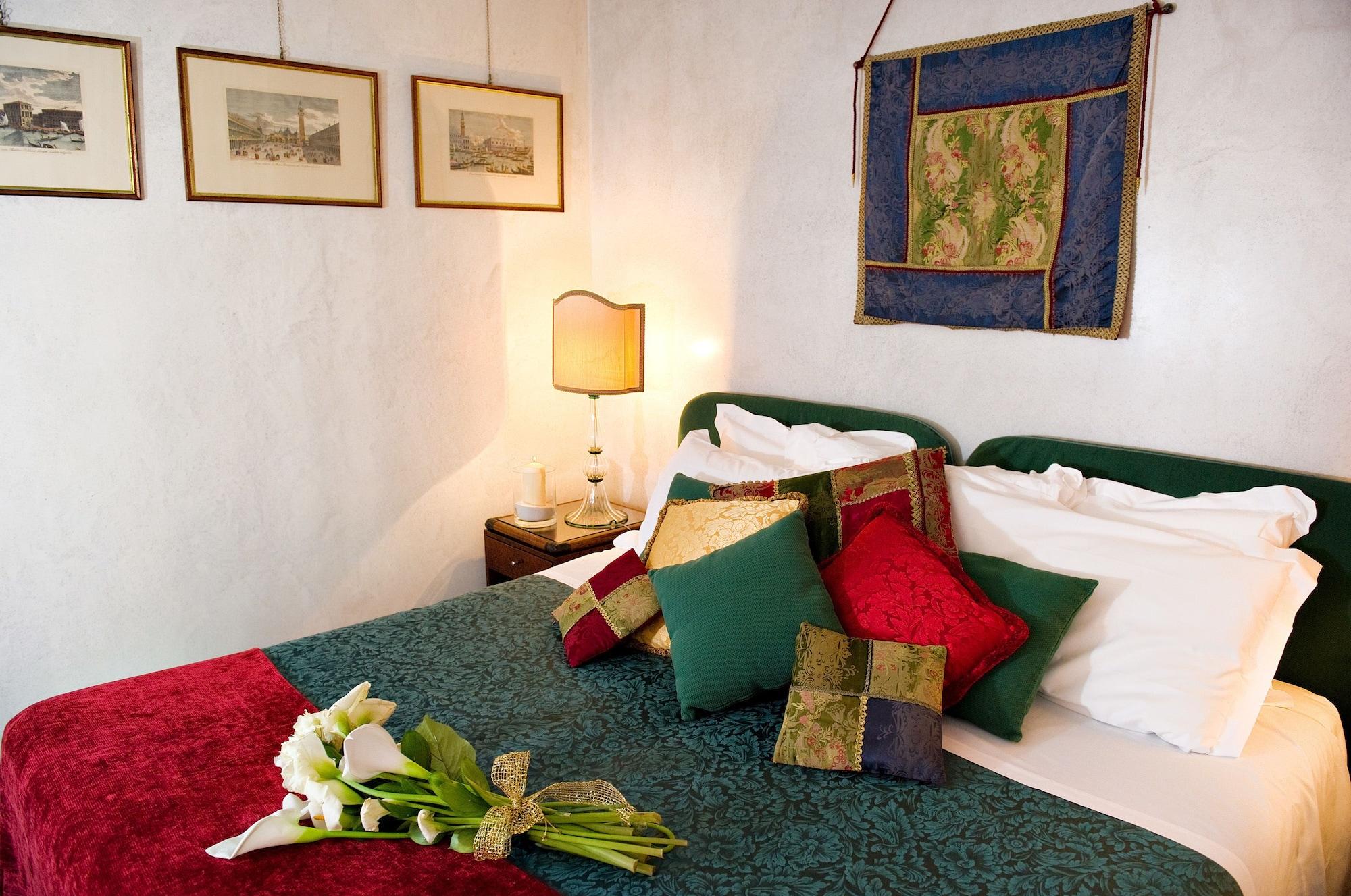Palazzo Del Giglio Otel Venedik Dış mekan fotoğraf